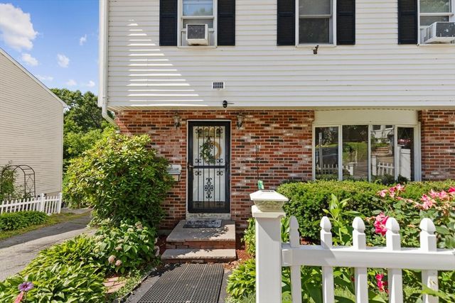 70 Crescent Lane, Malden, MA 02148