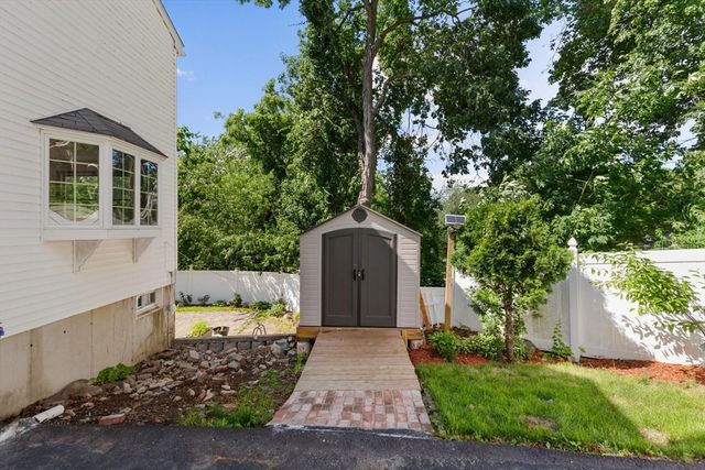 70 Crescent Lane, Malden, MA 02148