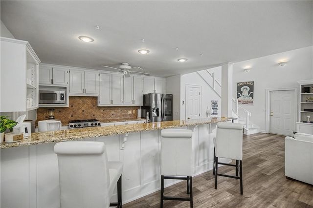 14396 Point Virgo Road, Rogers, AR 72756