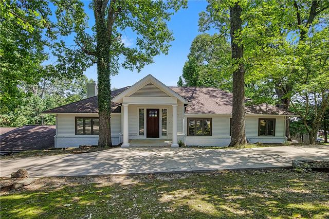 14396 Point Virgo Road, Rogers, AR 72756