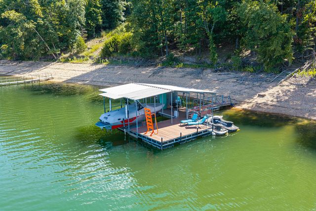 14396 Point Virgo Road, Rogers, AR 72756