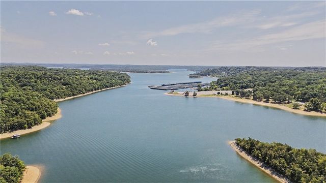14396 Point Virgo Road, Rogers, AR 72756