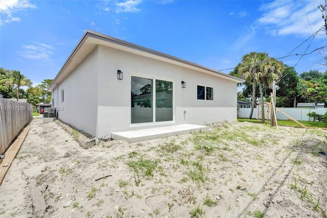 2536 NW 9th Court, Fort Lauderdale, FL 33311