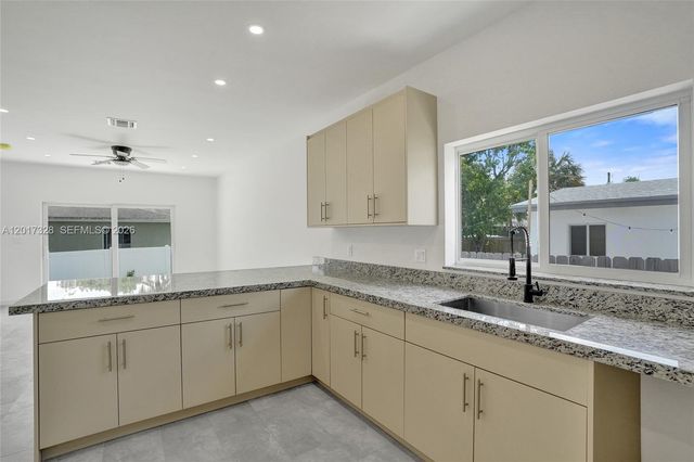 2536 NW 9th Court, Fort Lauderdale, FL 33311