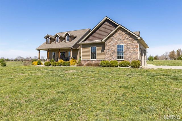 5909 Feezor Road, Farmington, MO 63640