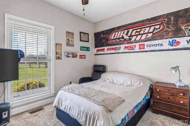 5909 Feezor Road, Farmington, MO 63640