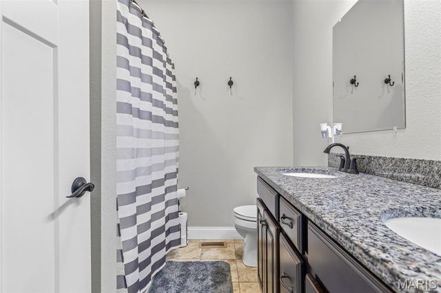 5909 Feezor Road, Farmington, MO 63640