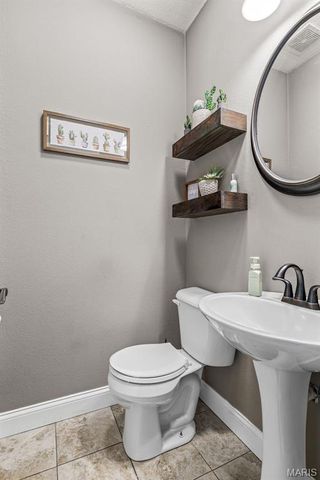 5909 Feezor Road, Farmington, MO 63640