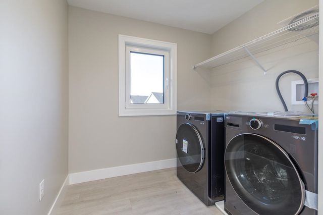 39 Windsor Lane A, Hudson, NH 03051