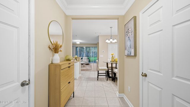 4879 PARKHURST Place, Jacksonville, FL 32256