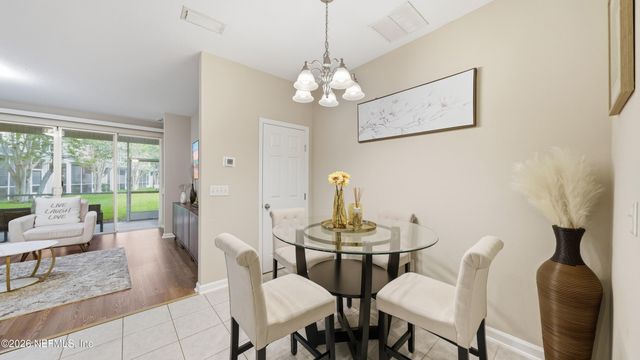 4879 PARKHURST Place, Jacksonville, FL 32256