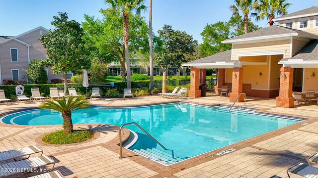 4879 PARKHURST Place, Jacksonville, FL 32256
