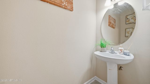 4879 PARKHURST Place, Jacksonville, FL 32256