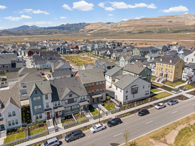 7003 S SOUTH JORDAN PKWY, South Jordan, UT 84009
