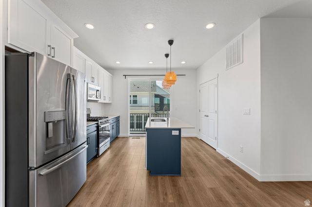 7003 S SOUTH JORDAN PKWY, South Jordan, UT 84009