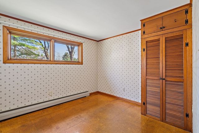 38 Collins Rd, Northborough, MA 01532