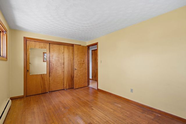 38 Collins Rd, Northborough, MA 01532