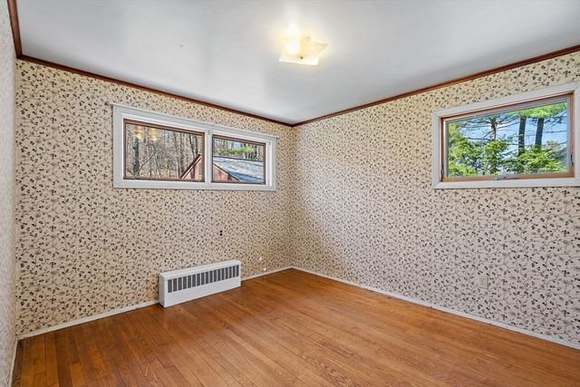 38 Collins Rd, Northborough, MA 01532