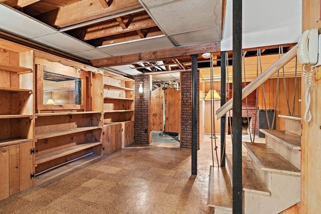 38 Collins Rd, Northborough, MA 01532