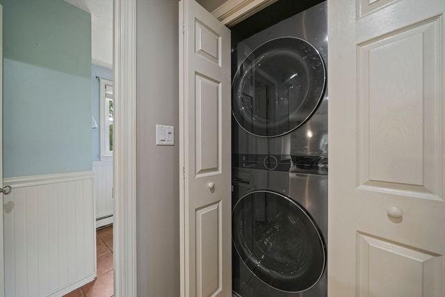 12 Hillcrest Rd, Kingston, MA 02364