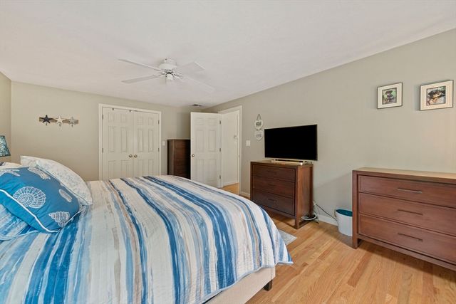 12 Hillcrest Rd, Kingston, MA 02364