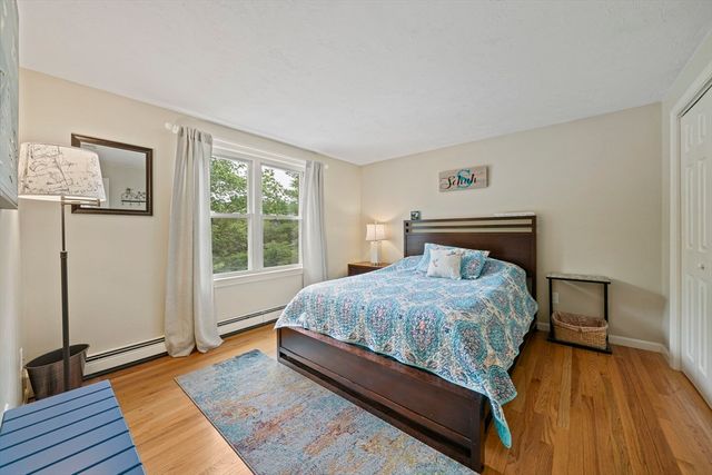 12 Hillcrest Rd, Kingston, MA 02364
