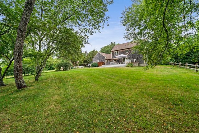 12 Hillcrest Rd, Kingston, MA 02364