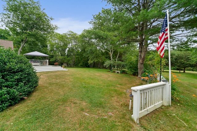 12 Hillcrest Rd, Kingston, MA 02364