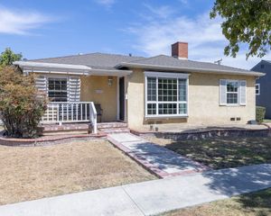 4400 Maury, Long Beach, CA 90807