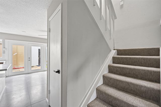 2340 Woodland Park Drive 113, Houston, TX 77077