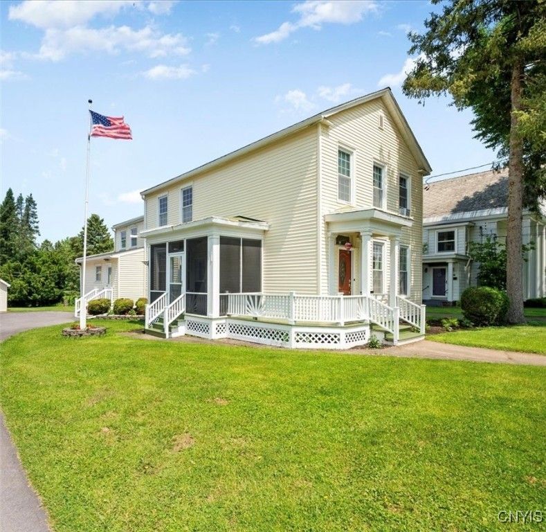 418 Main Street, Whitestown, NY 13417