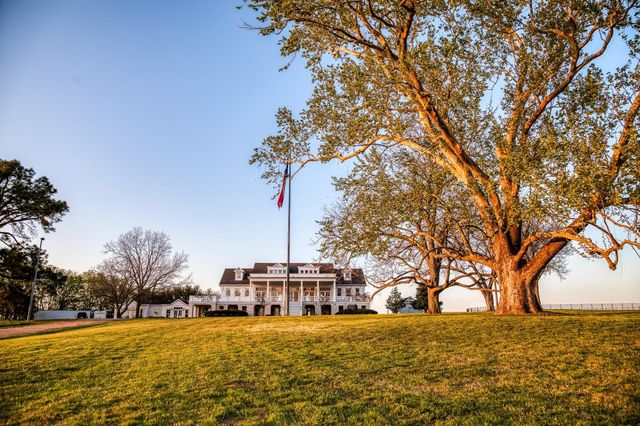 3401 Us Highway 290 E, Brenham, TX 77833