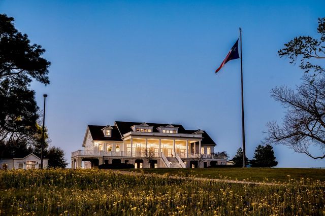 3401 Us Highway 290 E, Brenham, TX 77833