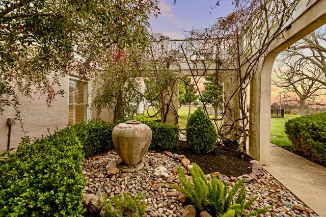 3401 Us Highway 290 E, Brenham, TX 77833