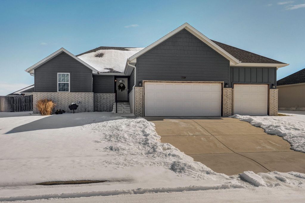 4334 Rome Avenue, Ozark, MO 65721