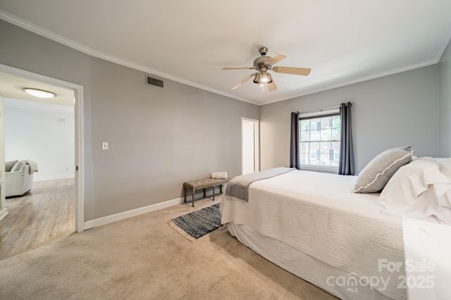 5927 Quail Hollow Road H, Charlotte, NC 28210