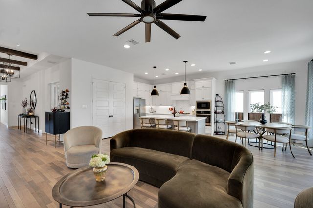 2221 Meridian Place, Midlothian, TX 76065