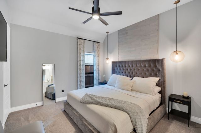 2221 Meridian Place, Midlothian, TX 76065