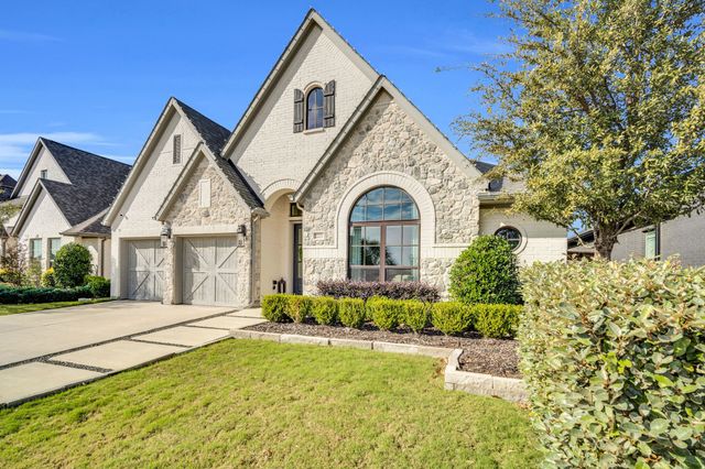 2221 Meridian Place, Midlothian, TX 76065