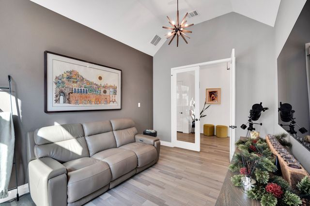 2221 Meridian Place, Midlothian, TX 76065