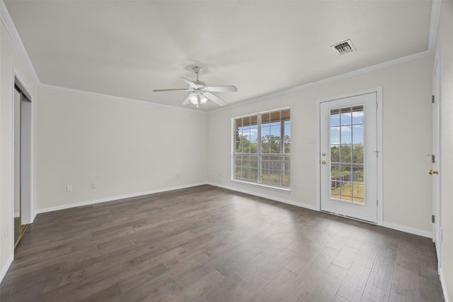 4205 Park DR, Lago Vista, TX 78645