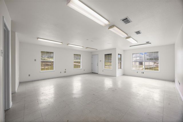 4205 Park DR, Lago Vista, TX 78645