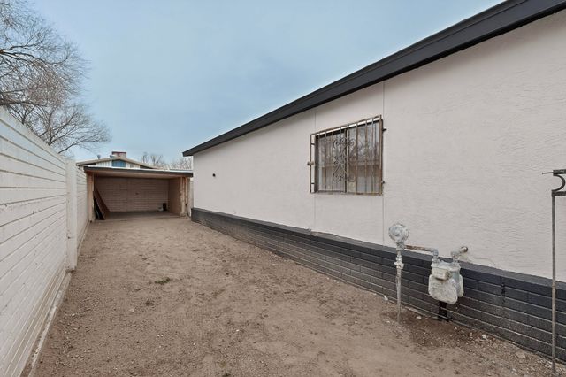 1153 Maple Street, Bernalillo, NM 87004