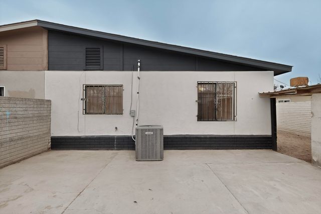 1153 Maple Street, Bernalillo, NM 87004