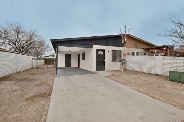 1153 Maple Street, Bernalillo, NM 87004