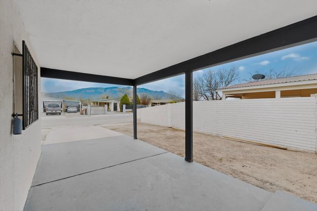 1153 Maple Street, Bernalillo, NM 87004