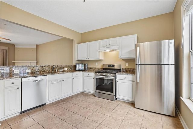 1400 Kilmington Court, Alpharetta, GA 30009
