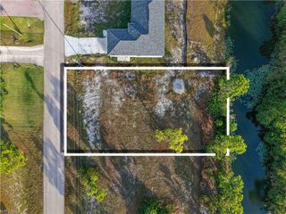 2220 NW 30th TER, Cape Coral, FL 33993