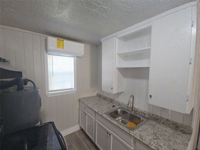 3335 Tuam Street 2, Houston, TX 77004