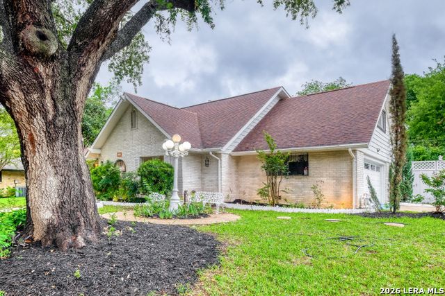 90 BLUET LN, Castle Hills, TX 78213